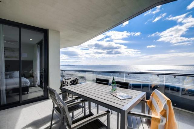 Iconic Kirra Beach Resort Gold Coast Ngoại thất bức ảnh