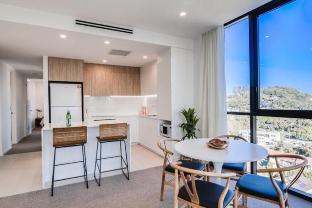 Iconic Kirra Beach Resort Gold Coast Ngoại thất bức ảnh